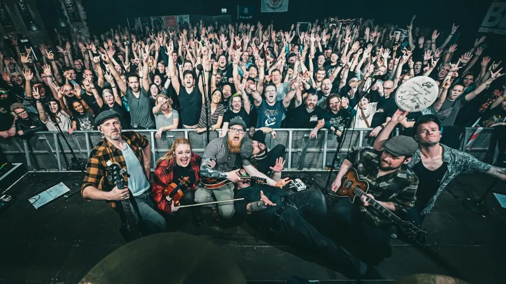 Pictures, That was the Coming Home Tour 2025 &#8211; in pictures!