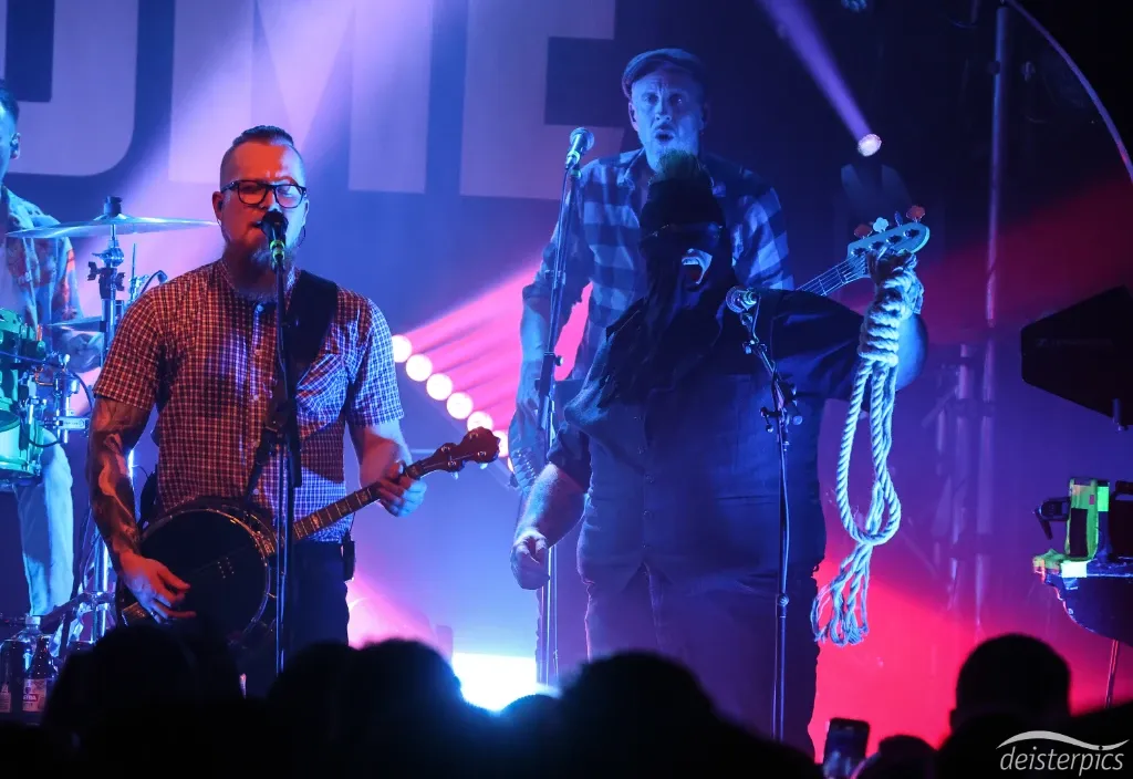 Pictures, That was the Coming Home Tour 2025 &#8211; in pictures!