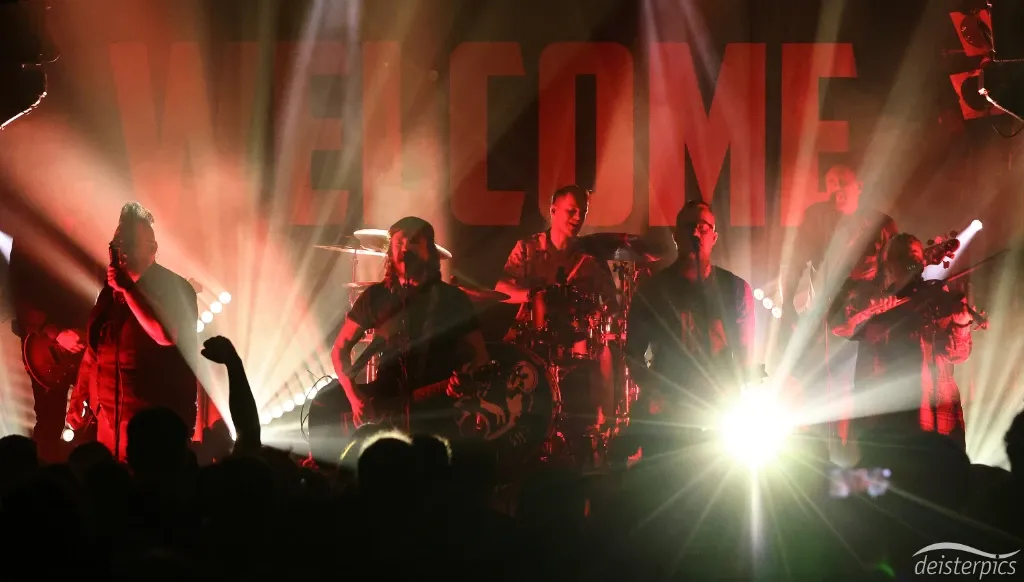 Pictures, That was the Coming Home Tour 2025 &#8211; in pictures!